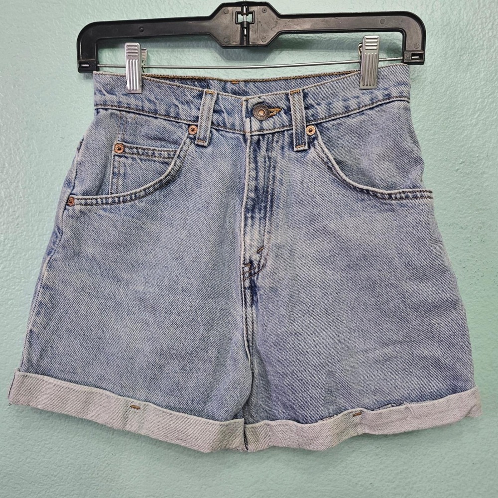 Vintage Levis 37954 Orange Tab High Waisted Denim Shorts Light Wash 90s Size 5